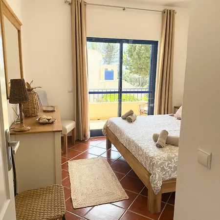 Bemposta 99a Apartment *